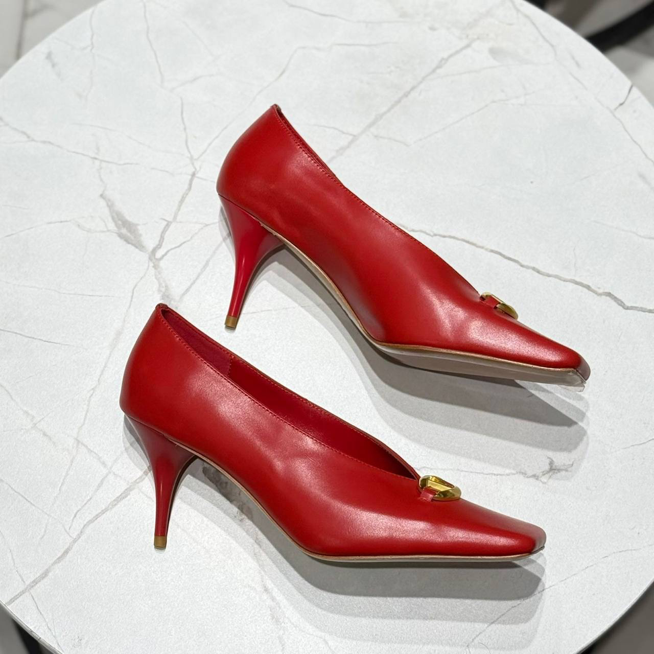 ТУФЛИ VALENTINO детальное фото