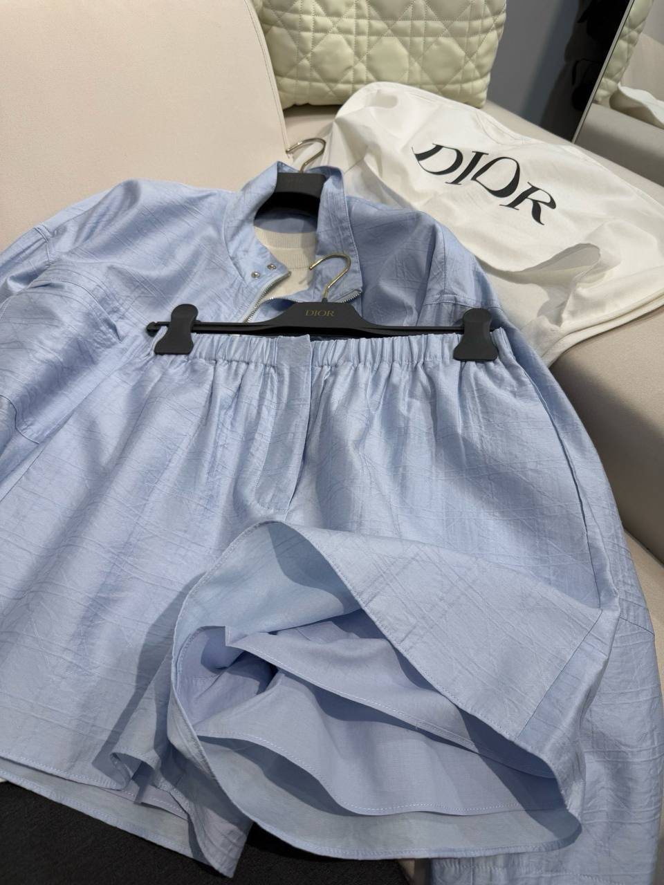 КОСТЮМ CHRISTIAN DIOR детальное фото