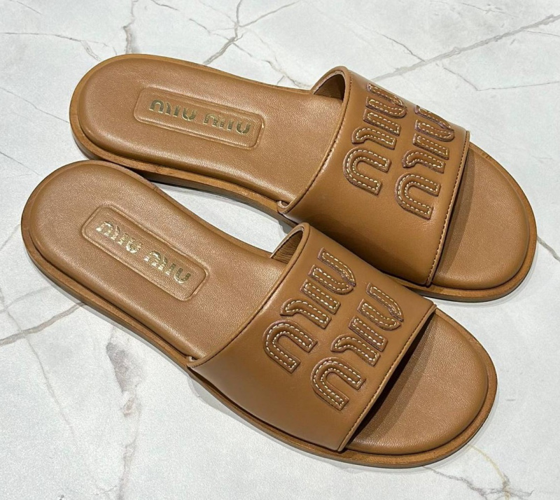 ШЛЕПКИ MIU MIU фото