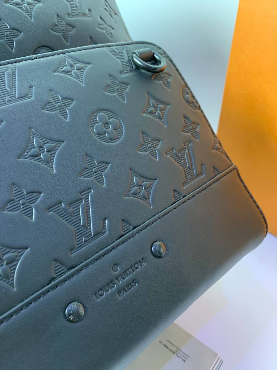 МУЖСКОЙ РЮКЗАК LOUIS VUITTON детальное фото