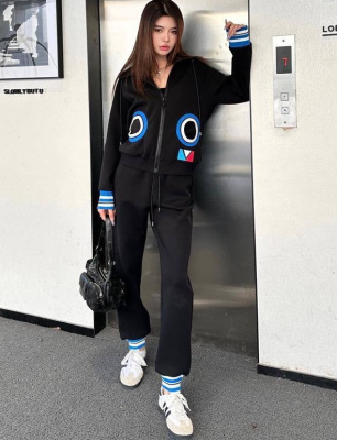 КОСТЮМ LOUIS VUITTON фото