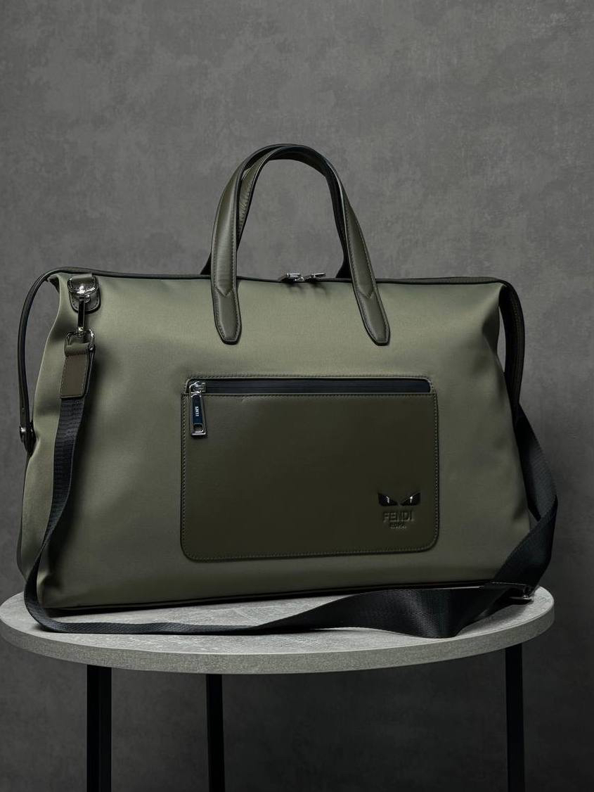 ДОРОЖНАЯ СУМКА FENDI детальное фото
