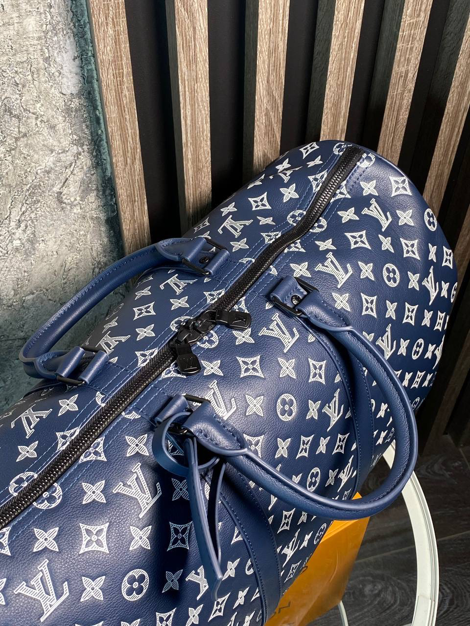 ДОРОЖНАЯ СУМКА LOUIS VUITTON детальное фото