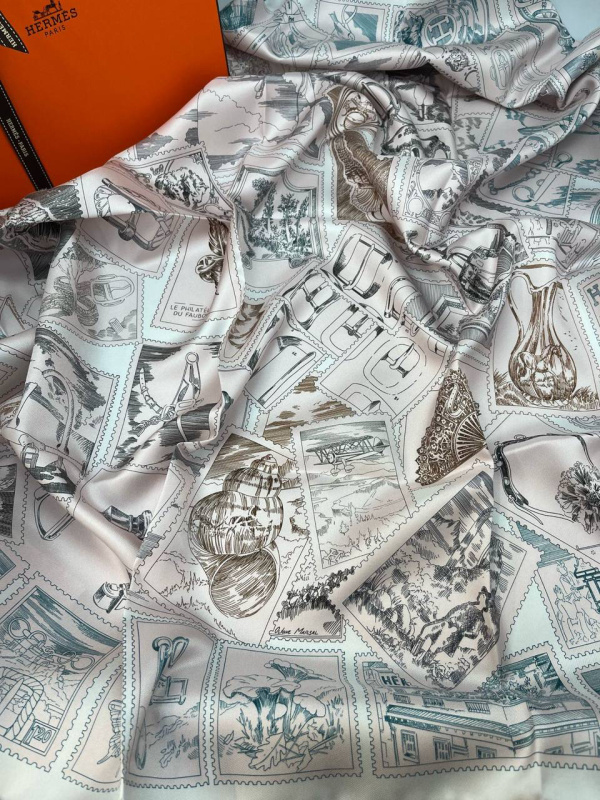 ПЛАТОК HERMES фото