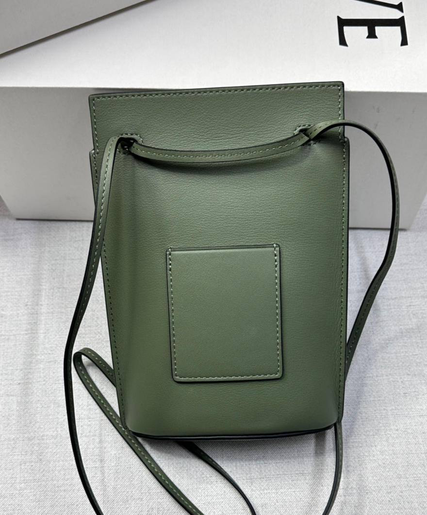 СУМКА ДЛЯ ТЕЛЕФОНА LOEWE детальное фото