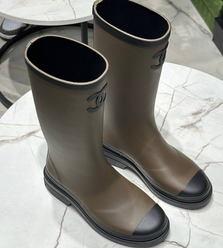 САПОГИ CHANEL фото