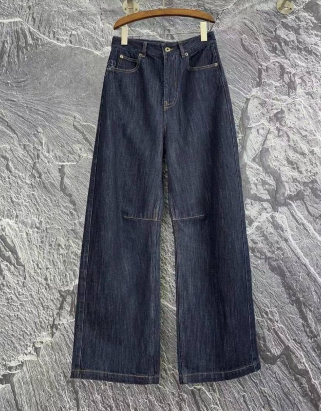 ДЖИНСЫ LOEWE фото