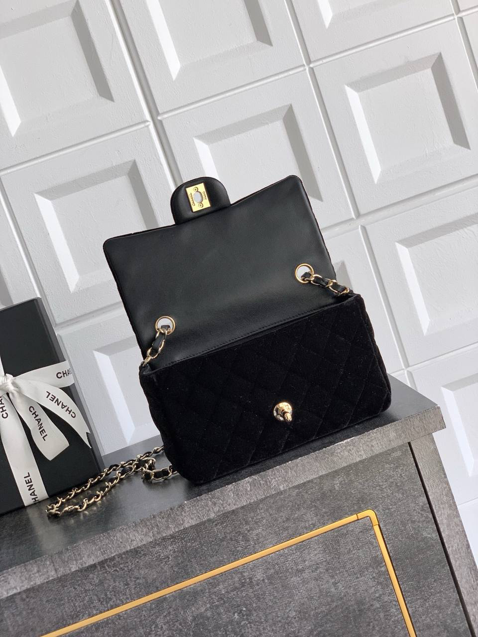 СУМКА CHANEL 2.55 детальное фото