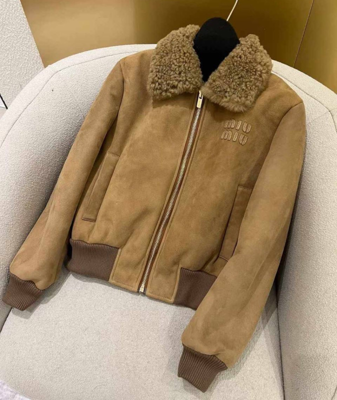 ДУБЛЕНКА MIU MIU фото