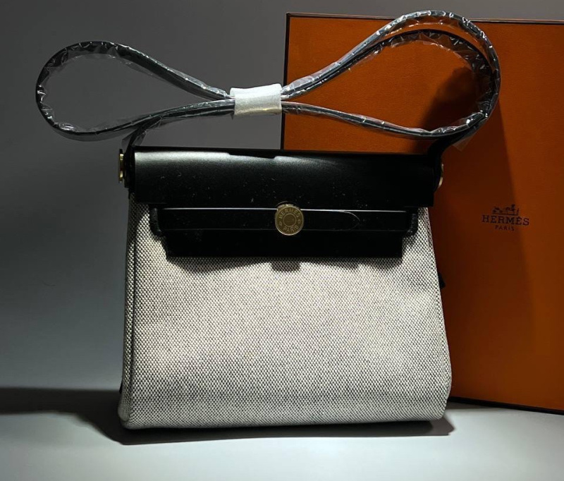 СУМКА HERMES HERBAG MINI фото