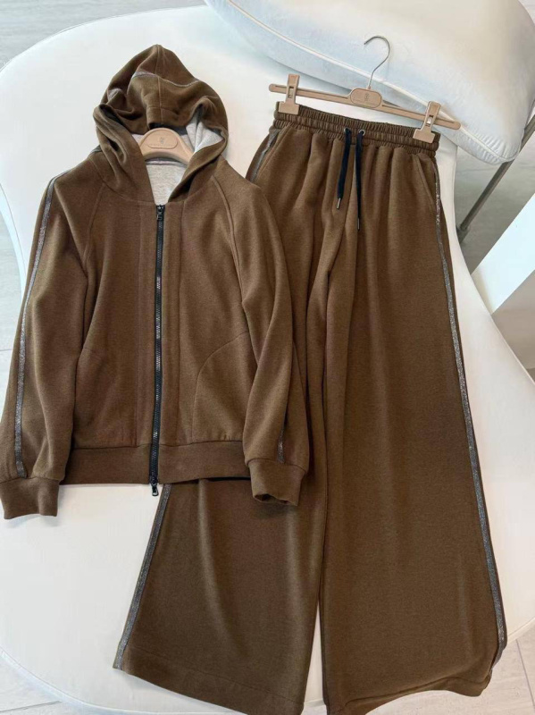 КОСТЮМ BRUNELLO CUCINELLI фото