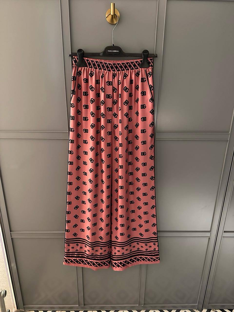 КОСТЮМ DOLCE & GABBANA детальное фото