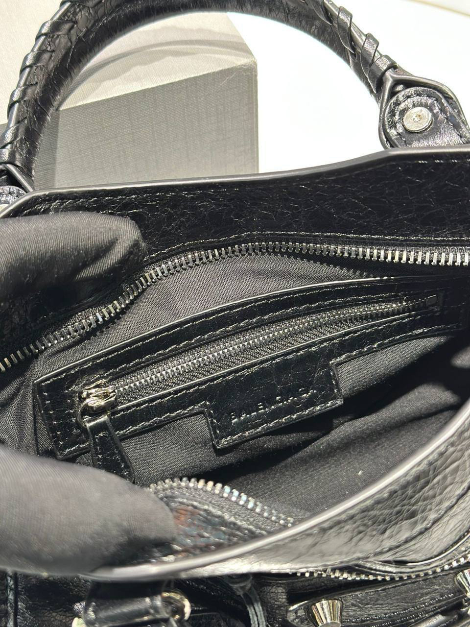 СУМКА BALENCIAGA детальное фото