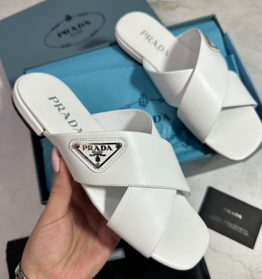 ШЛЕПКИ PRADA фото