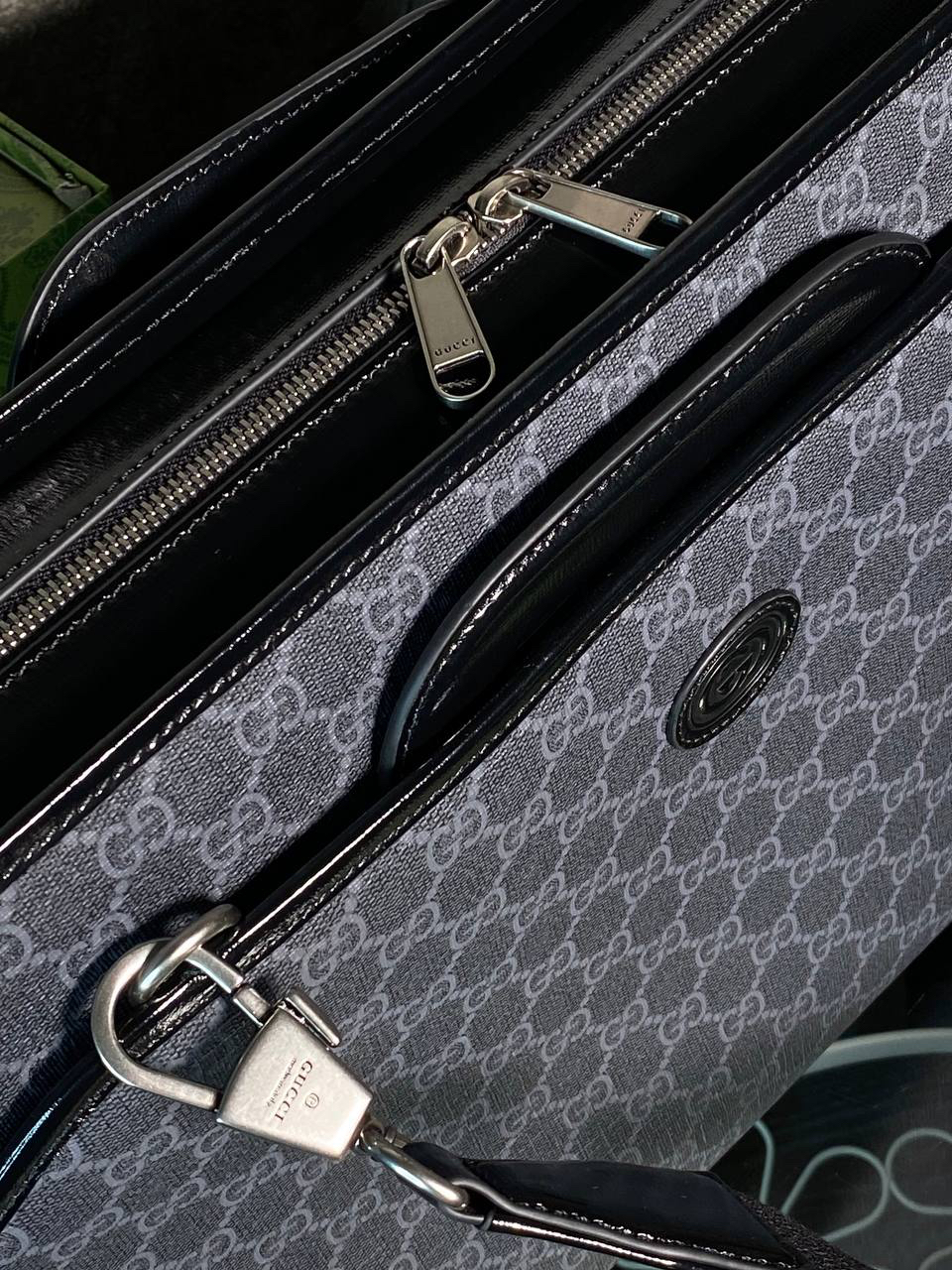 МУЖСКОЙ ПОРТФЕЛЬ GUCCI детальное фото