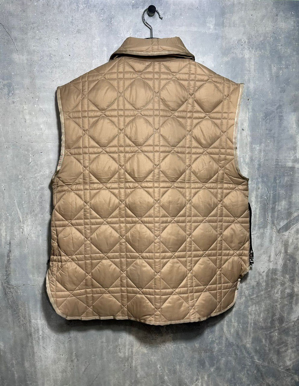 ЖИЛЕТ CHRISTIAN DIOR детальное фото