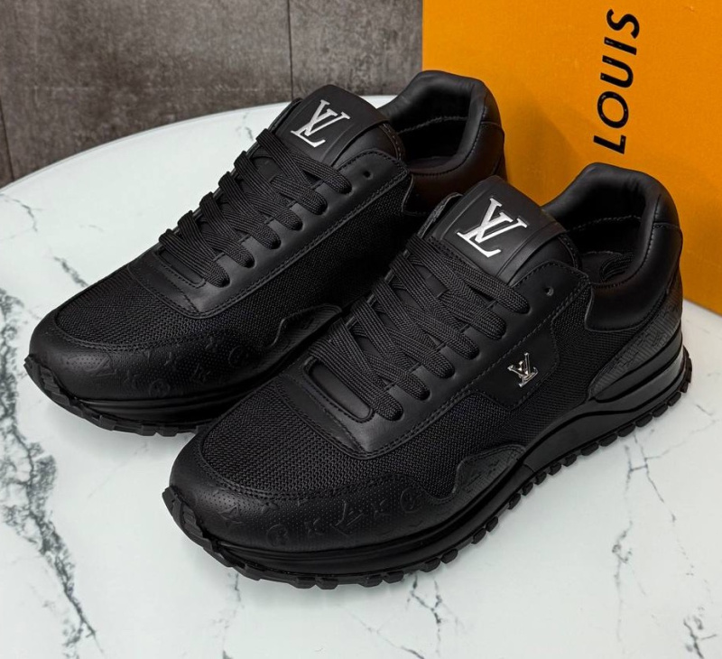 МУЖСКИЕ КРОССОВКИ LOUIS VUITTON фото