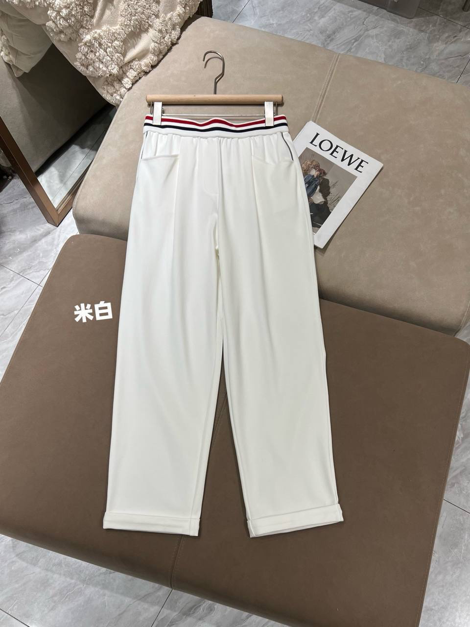 КОСТЮМ BRUNELLO CUCINELLI детальное фото