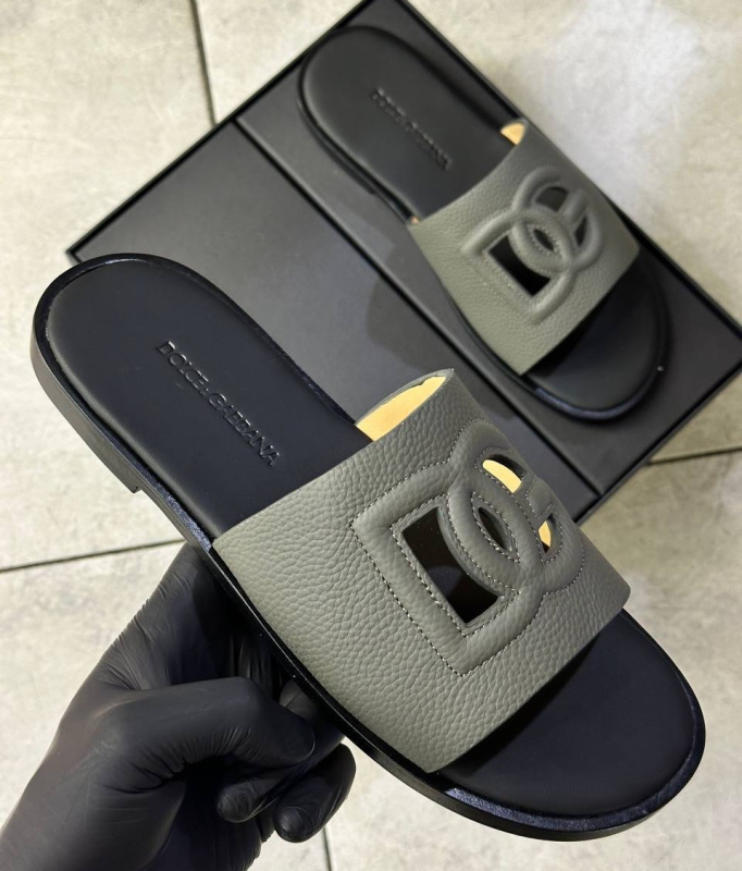 МУЖСКИЕ ШЛЕПКИ DOLCE & GABBANA фото