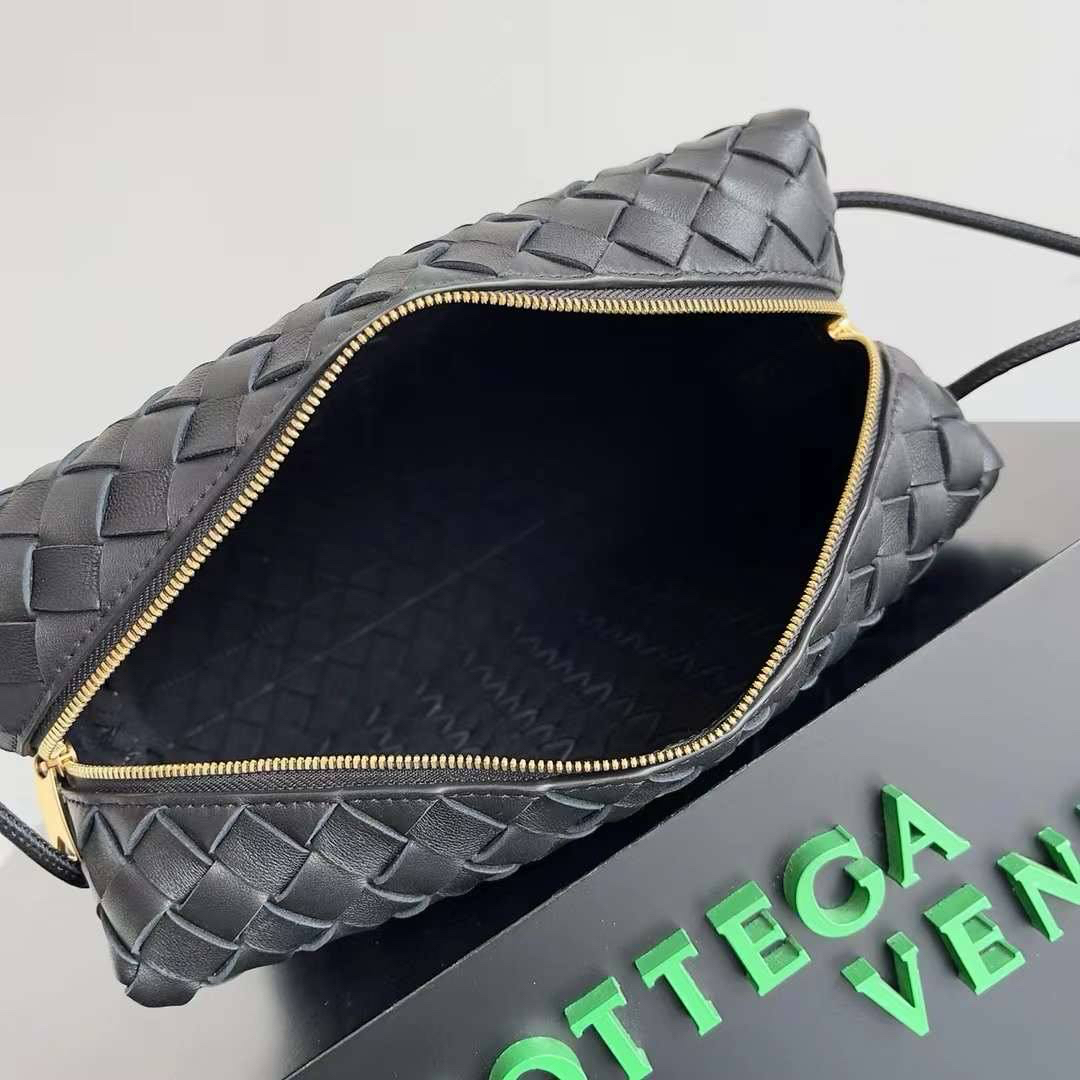 СУМКА BOTTEGA VENETA детальное фото