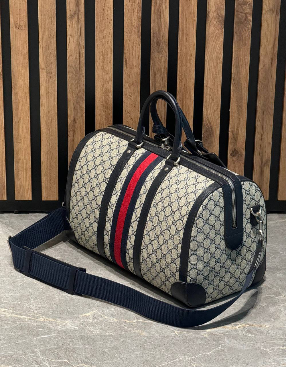 ДОРОЖНАЯ СУМКА GUCCI детальное фото