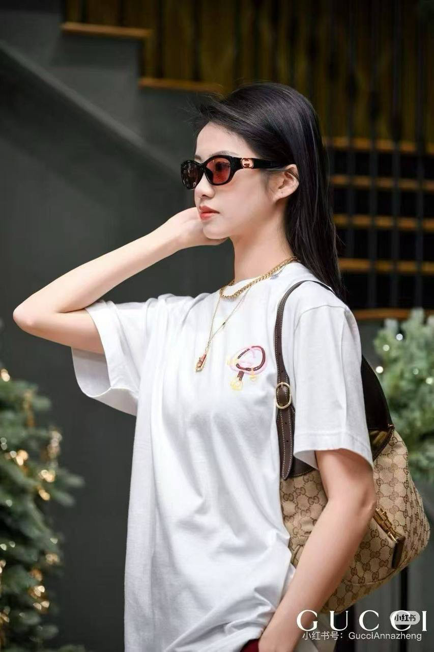 ФУТБОЛКА GUCCI детальное фото