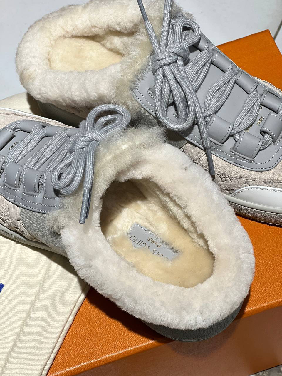 СНИКЕРЫ LOUIS VUITTON детальное фото