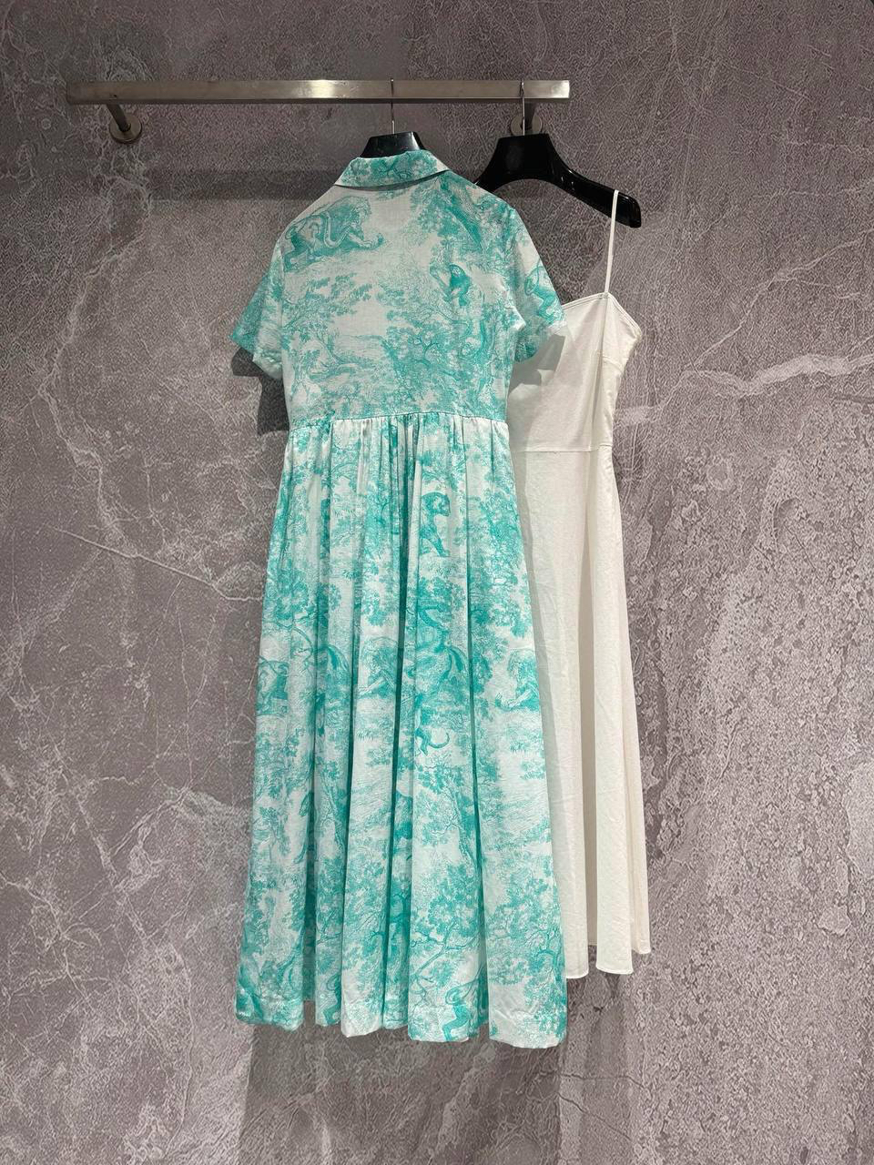 ПЛАТЬЕ CHRISTIAN DIOR детальное фото