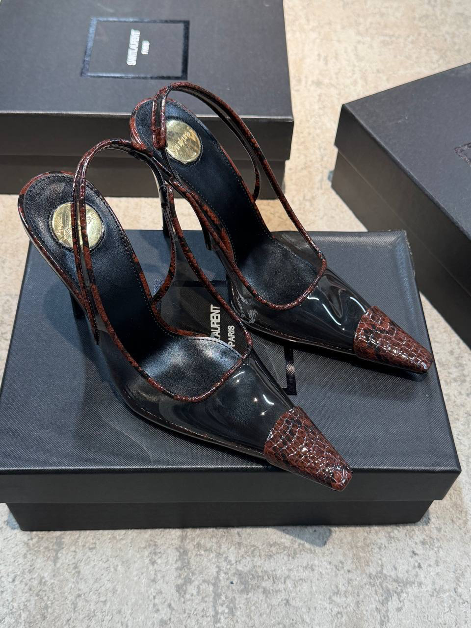 ТУФЛИ SAINT LAURENT детальное фото