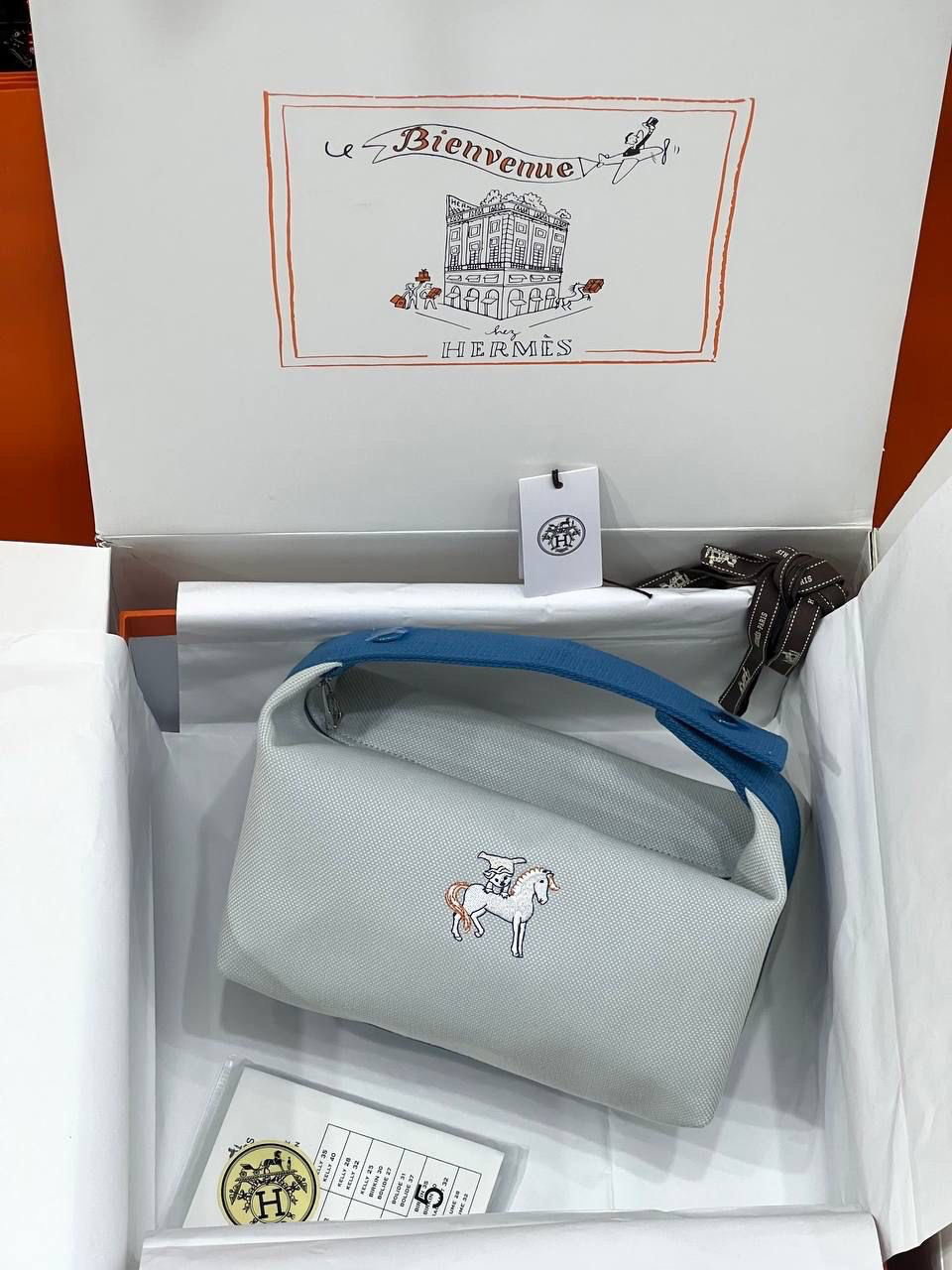 КОСМЕТИЧКА HERMES детальное фото