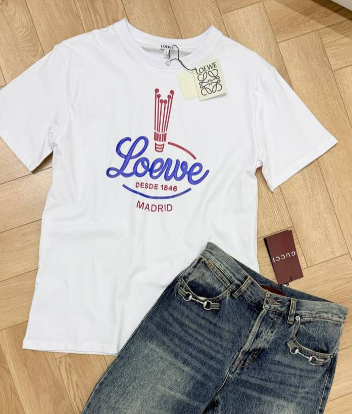 ФУТБОЛКА LOEWE детальное фото