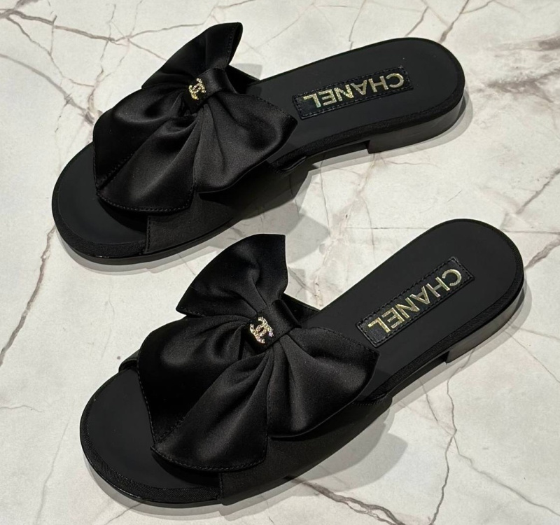 ШЛЕПКИ CHANEL фото