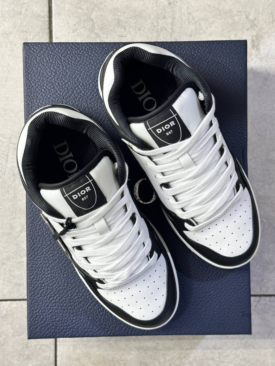 МУЖСКИЕ КРОССОВКИ CHRISTIAN DIOR детальное фото