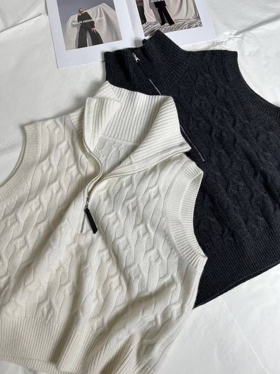 ЖИЛЕТ детальное фото