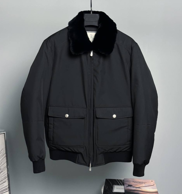 МУЖСКАЯ КУРТКА BRUNELLO CUCINELLI фото