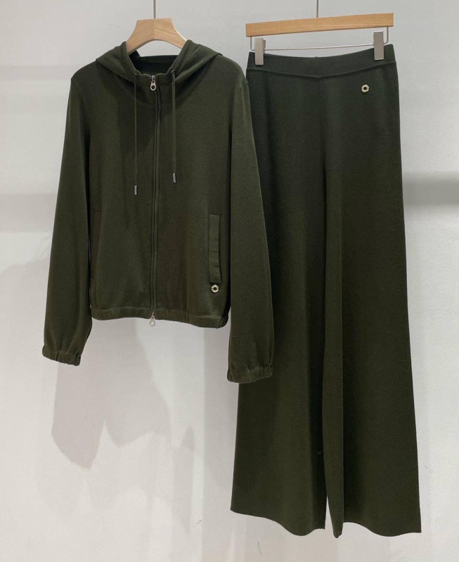 КОСТЮМ LORO PIANA фото