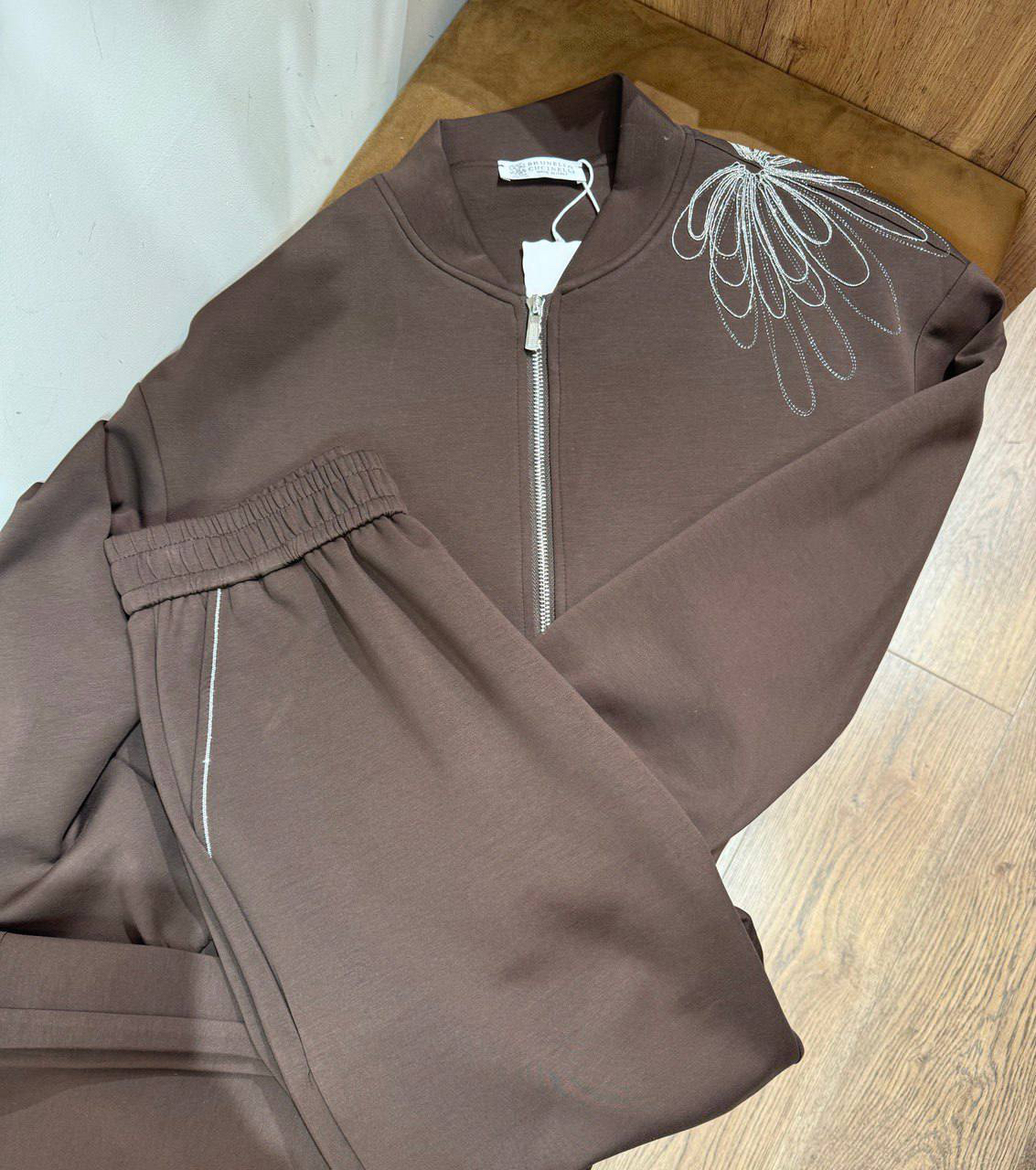 КОСТЮМ BRUNELLO CUCINELLI детальное фото