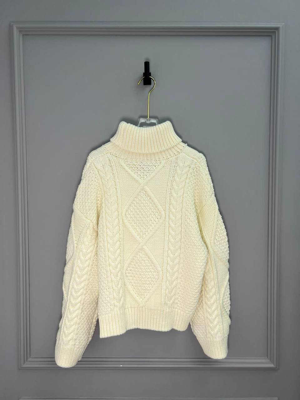 СВИТЕР CELINE детальное фото