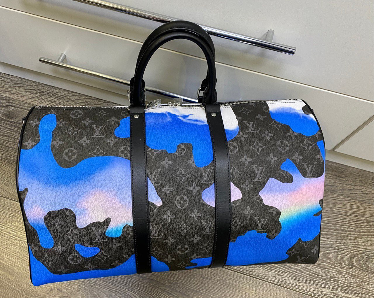 ДОРОЖНАЯ СУМКА LOUIS VUITTON детальное фото
