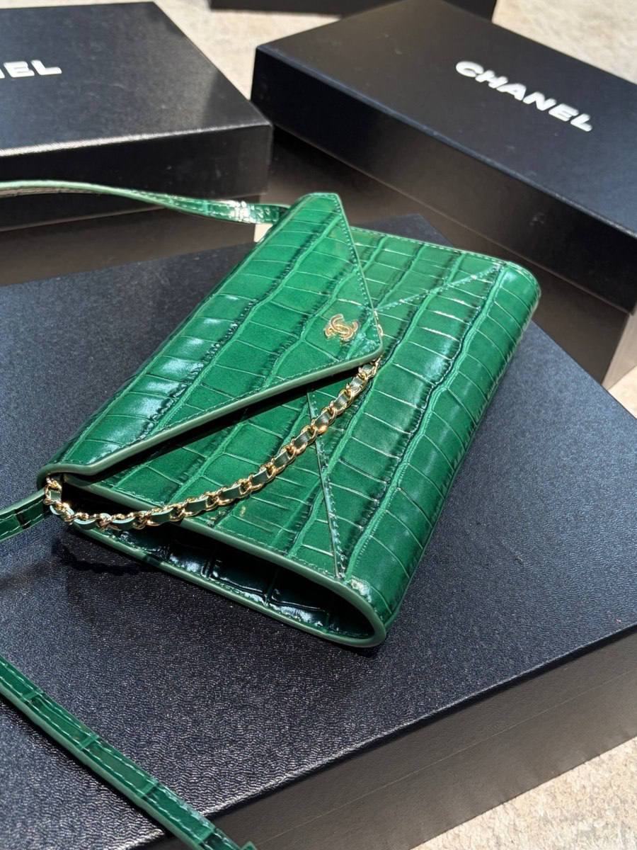 КЛАТЧ CHANEL детальное фото