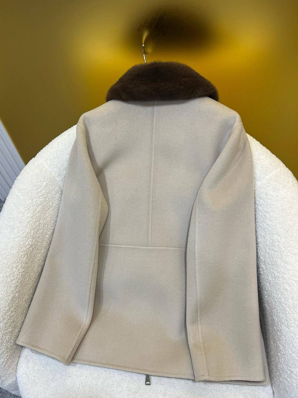 ПАЛЬТО LORO PIANA детальное фото