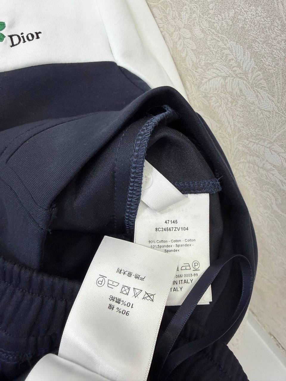 КОСТЮМ CHRISTIAN DIOR детальное фото