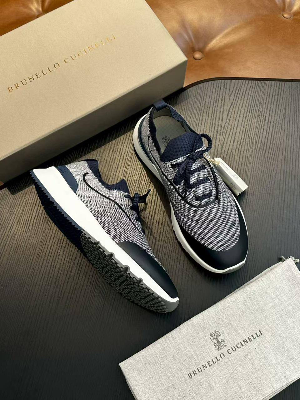 МУЖСКИЕ КРОССОВКИ BRUNELLO CUCINELLI детальное фото