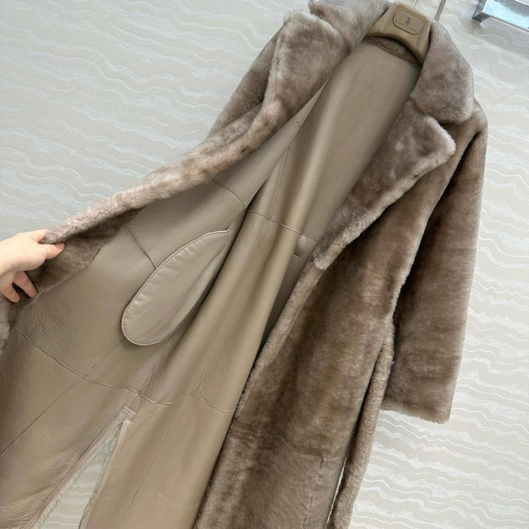 ШУБА BRUNELLO CUCINELLI детальное фото