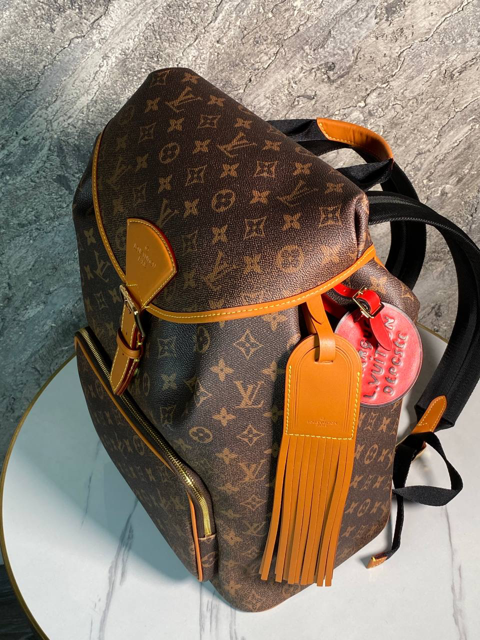 МУЖСКОЙ РЮКЗАК LOUIS VUITTON детальное фото