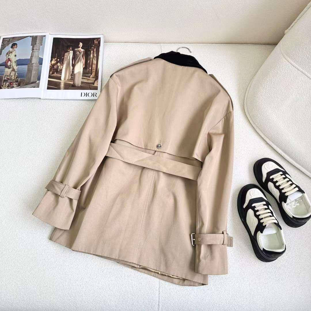 ПЛАЩ CHRISTIAN DIOR детальное фото