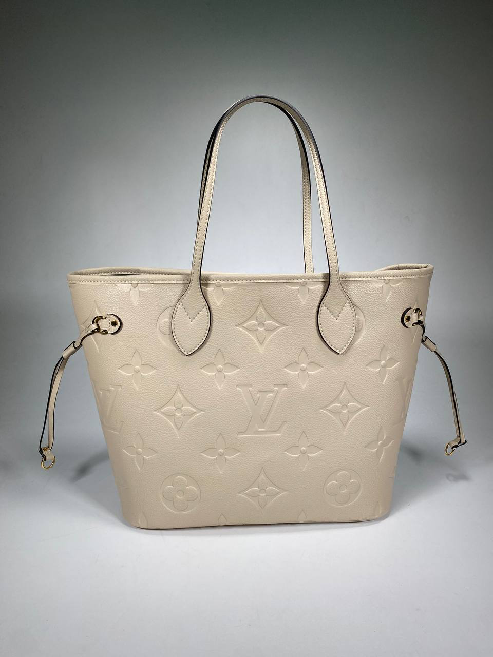 СУМКА LOUIS VUITTON детальное фото