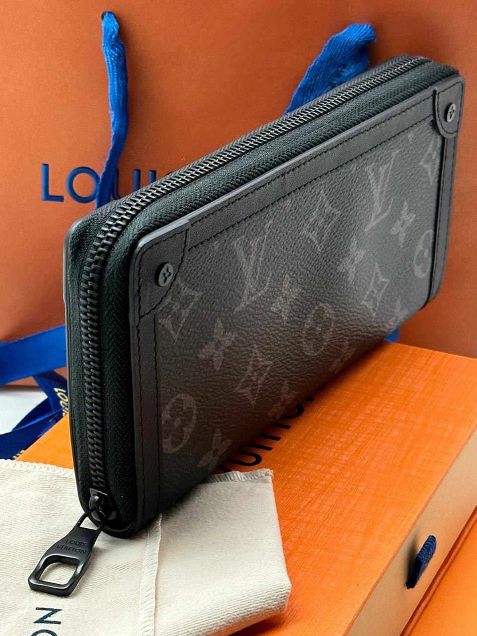 МУЖСКОЙ КОШЕЛЕК LOUIS VUITTON детальное фото