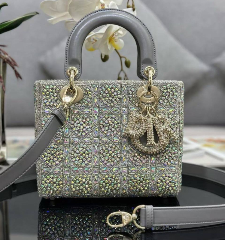 СУМКА CHRISTIAN DIOR LADY фото