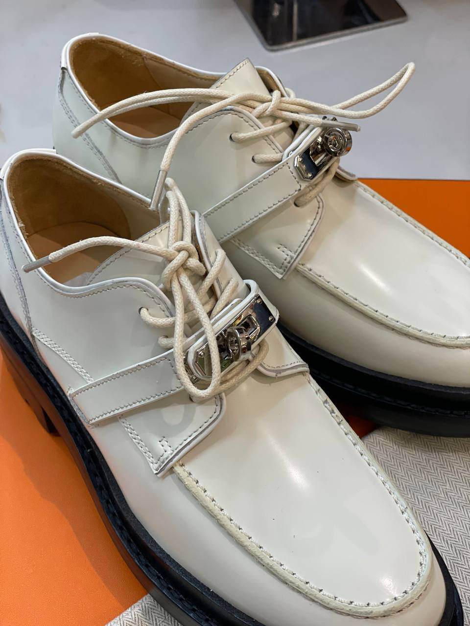 ДЕРБИ HERMES детальное фото